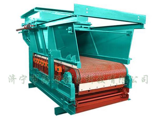 帶式（甲帶）給料機具有運行平穩(wěn)、節(jié)能、環(huán)保等優(yōu)點